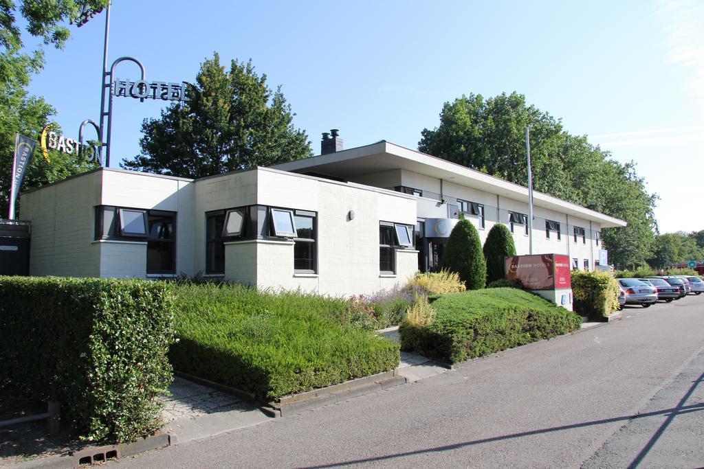 Bastion Hotel Leiden Voorschoten Exterior photo